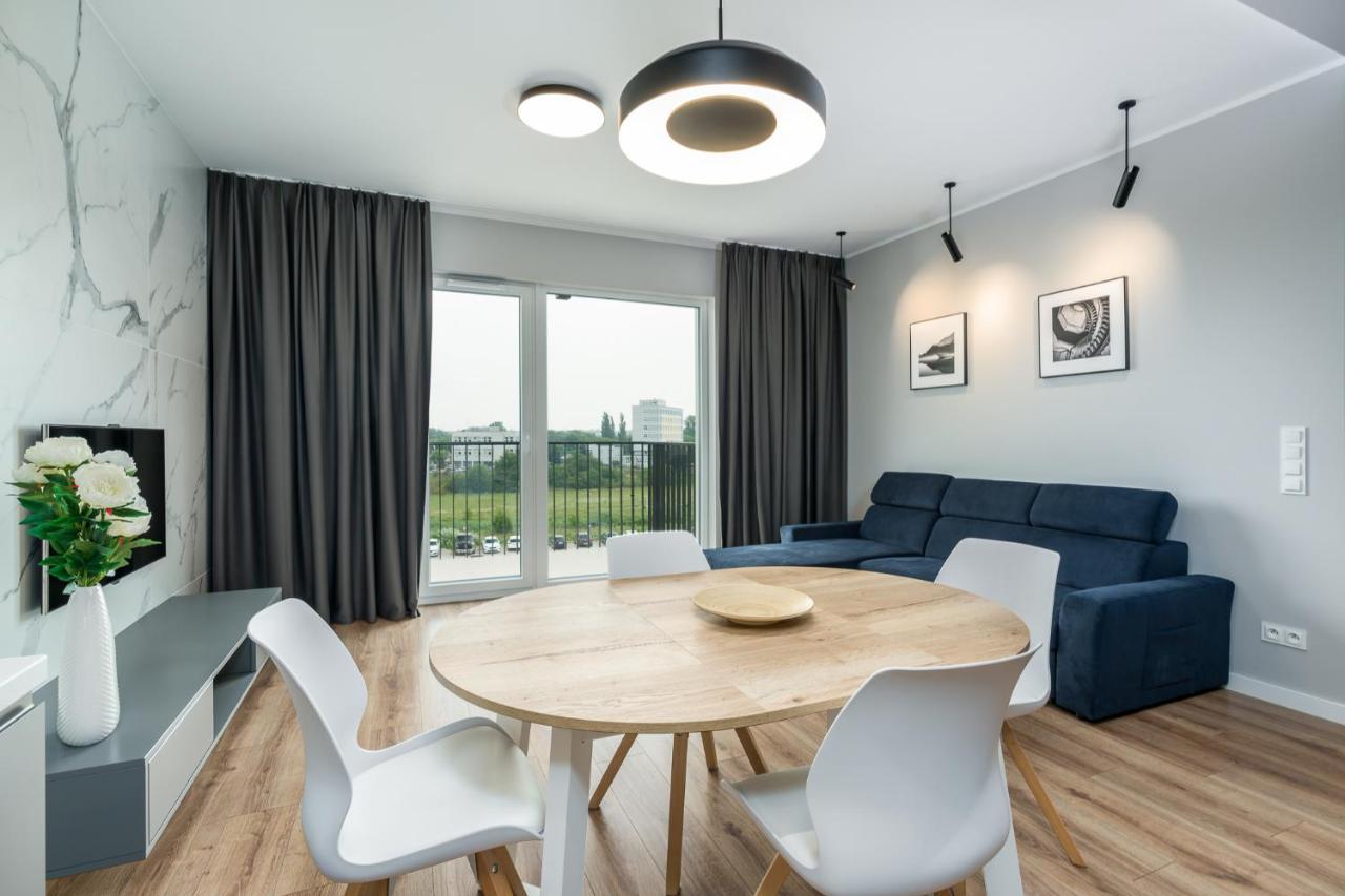 פוזנן Warta View Apartments מראה חיצוני תמונה