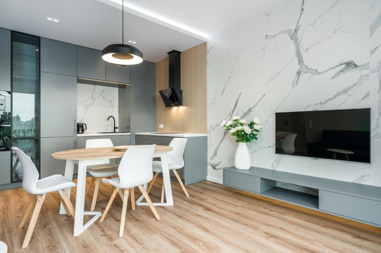 פוזנן Warta View Apartments מראה חיצוני תמונה