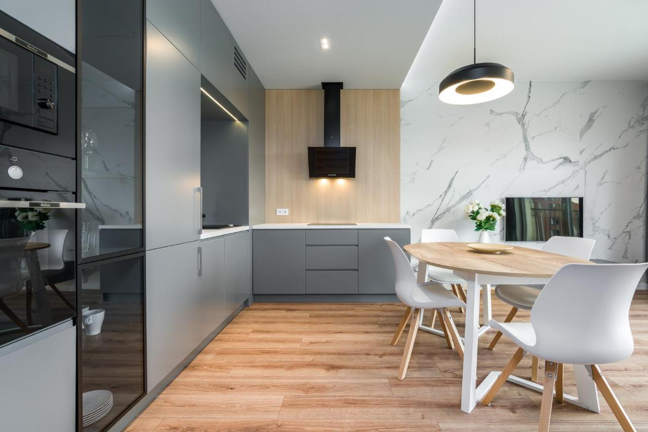 פוזנן Warta View Apartments מראה חיצוני תמונה