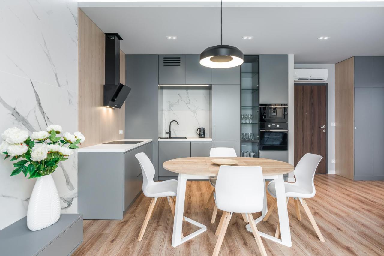 פוזנן Warta View Apartments מראה חיצוני תמונה